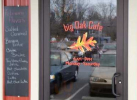 Big Oak Cafe outside