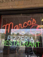 Marco’s Pizza outside