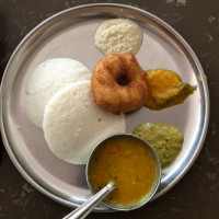 Sri Saravana Bhavan Elite food