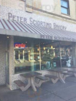 Peter Sciortino's Bakery outside
