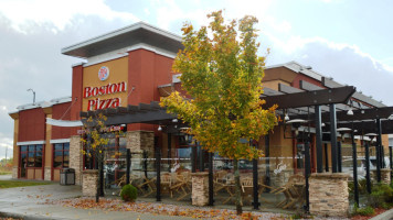 Boston Pizza menu