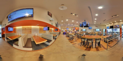 Hooters inside