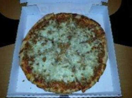 Stashu's Pizza Deli food