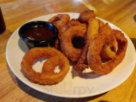 Applebee's Grill And Staten Island Expressway Plaza food