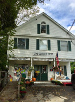 Lyme Country Store outside