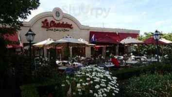 La Chatelaine French Bakery And Bistro outside