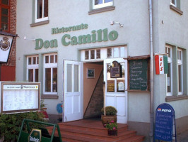 Don Camillo outside