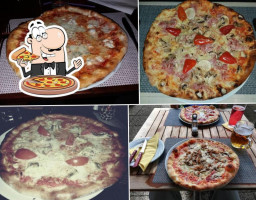 Pizzeria Ristorante Valentino food