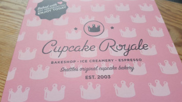 Cupcake Royale food