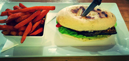 Utopia Cafe food