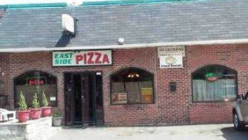 East Side Pizza food