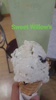 Sweet Willows Creamery food