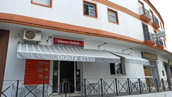 Döner Kebab En Sanlúcar La Mayor inside