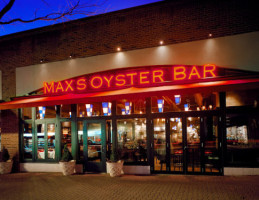 Max's Oyster Bar outside