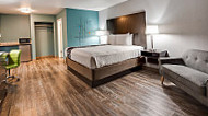 Riverfront Surestay Collection By Best Western inside