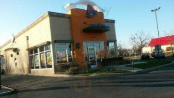 Taco Bell outside