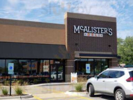 Mcalister's Deli outside