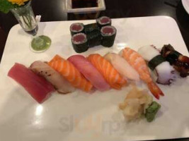 Corner Sushi food
