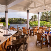 Seven At The Ritz Carlton Grand Cayman food
