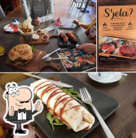 S'jela Bistro food