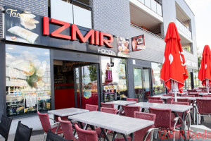Izmir Foods inside