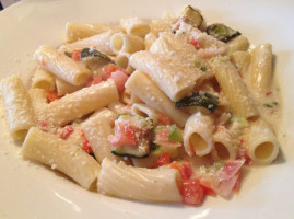 Bertucci's Gloucester food