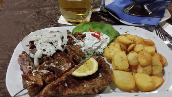 Taverna Kolner Hof food