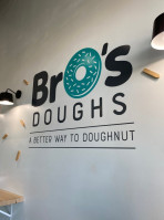 Bro's Doughs food