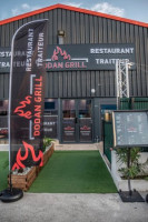 Dodan Grill outside