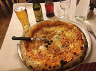 La Grand' Pizzeria food