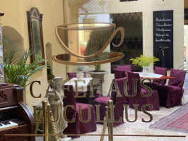 Lucullus Coffee Shop inside