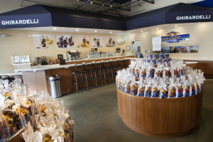 Ghirardelli Chocolate Outlet Ice Cream Shop food