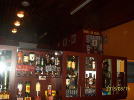 Kwindla Sports Bar Jazz Restaurant food