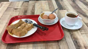 Li Ji Coffee House food