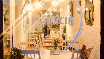 La Bouche Cafe inside