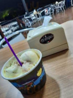 Dois90 Gelateria food