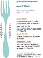 Brasserie Le Noir Blanc food
