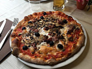 Pizzeria Trattoria Sichi Giuliano food