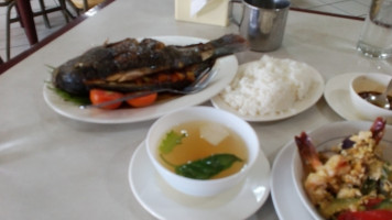Hapag Filipino Restaurant food