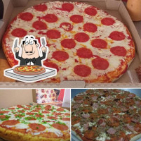 Roma's Pizza food