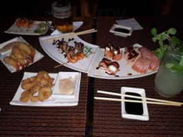 Sushi Nype food