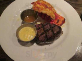 Chicago's Steak And Seafood food