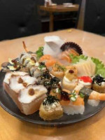 Asami Sushi food