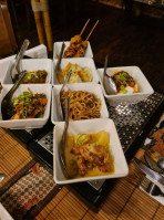 Tuk-Tuk indonesisches und vegetarisches Restaurant food