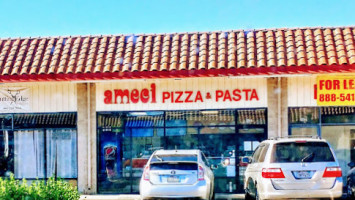 Ameci Pizza Kitchen outside