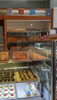 Laurentino's Pasticceria food