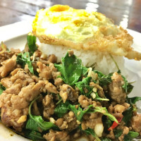 ข้าวต้มปลาแป๊ะจั๊ว food