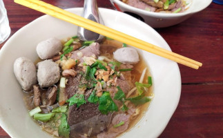 ก๋วยเตี๋ยวมาลี food