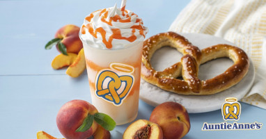 Auntie Anne's Pretzels food