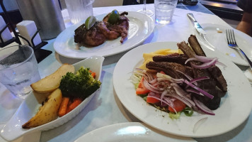 Fetta's Greek Taverna food